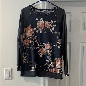 Floral Print Long Sleeve Top